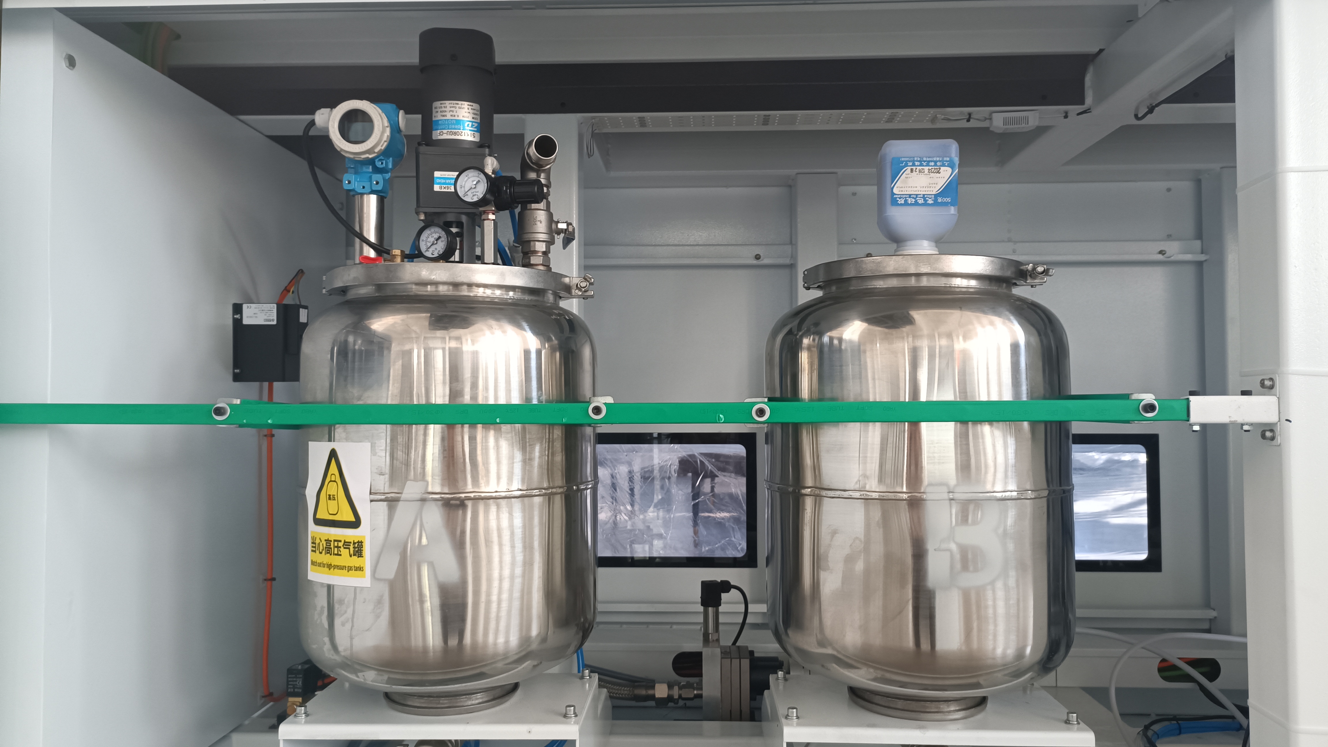 Macchina di erogazione di sigillatura CNC costante integrata