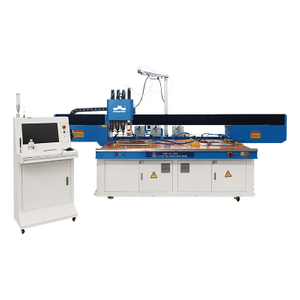 3 assi 3 teste di saldatura per saldatura automatica a cronometro CNC